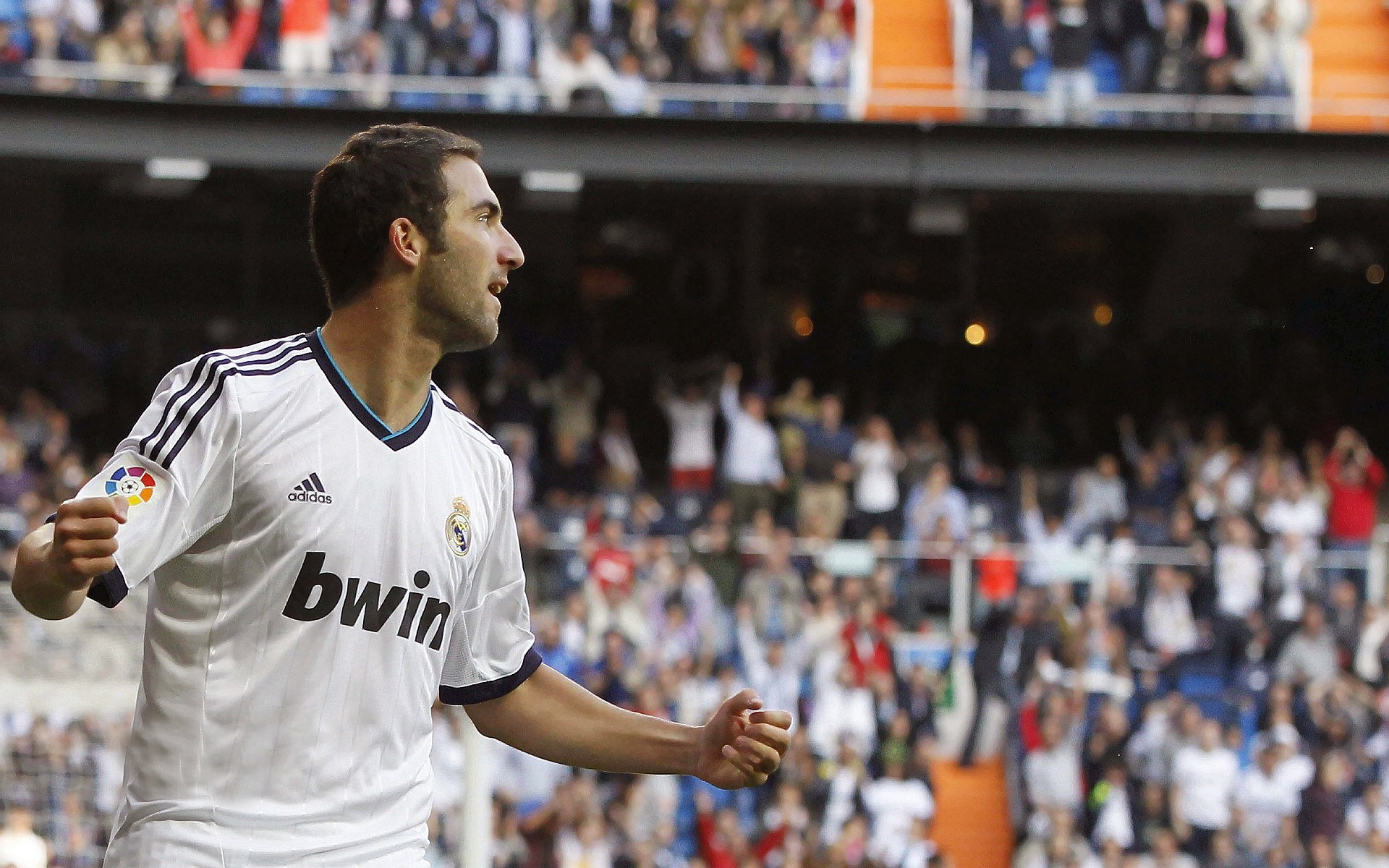 红土之王的双重奏，戴维斯杯完胜与蒙特卡洛大师赛的纳达尔式制胜哲学